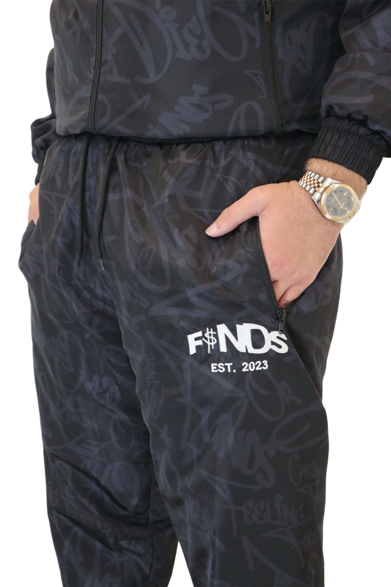 BLACK WINDBREAKER TRACKSUIT